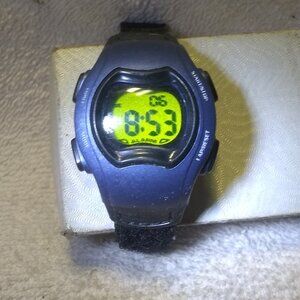 Advance Aquatech Digital Watch Hook Loop Band New Battery Works Great Women